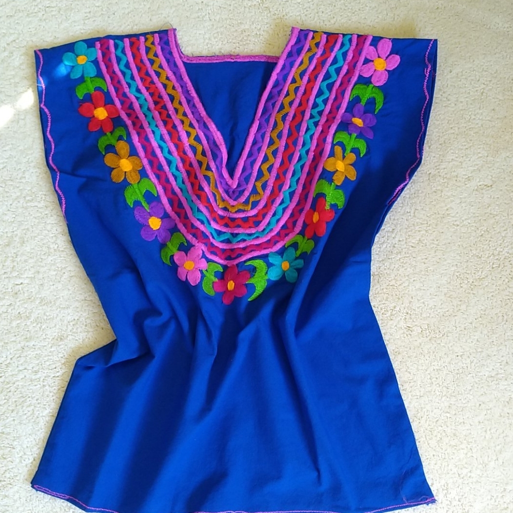 Ethnic embroidered cotton top